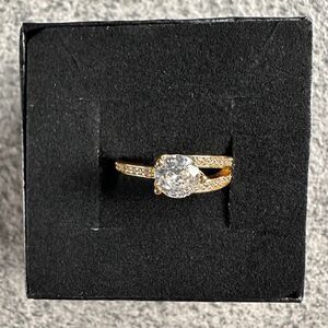 NWB Round Cut Split Shank Pave Accent Gold Plated CZ Ring Bridal Engagement 5.75